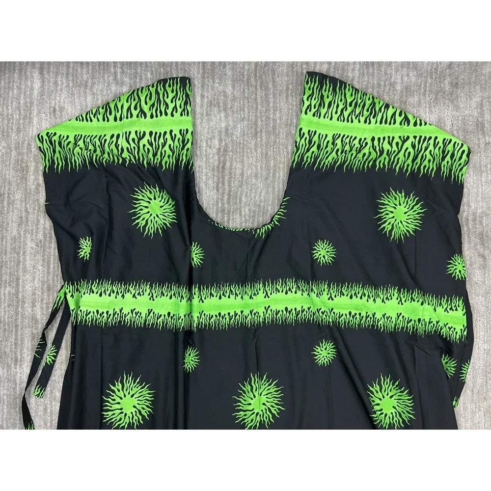 Rima Kaftan Cover Up Women OS Green Black Sunburst Flame Graphic Side Tie Poncho